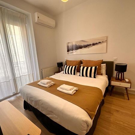 Amazing 3Bd 3Bth With 9 Balconies By Madrid4You Apartments Bagian luar foto