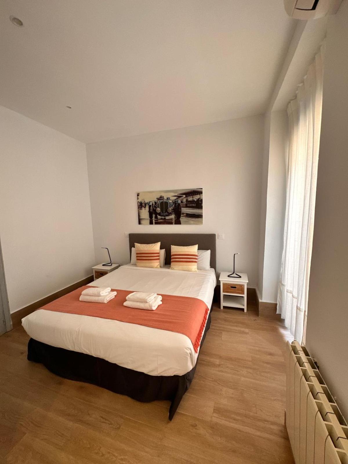 Amazing 3Bd 3Bth With 9 Balconies By Madrid4You Apartments Bagian luar foto