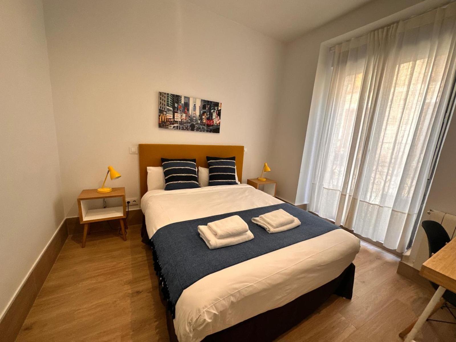 Amazing 3Bd 3Bth With 9 Balconies By Madrid4You Apartments Bagian luar foto